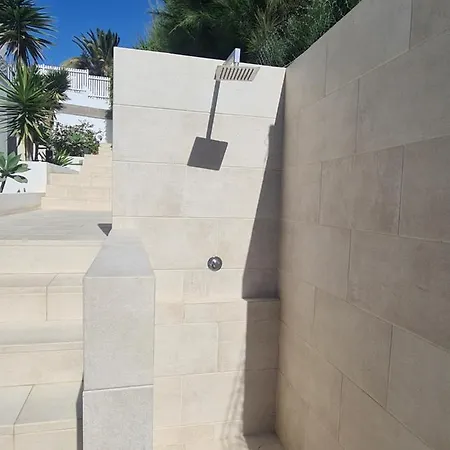 Endless Summer San Bartolomé